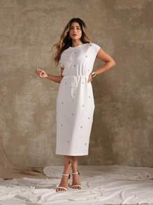 Roveilla 大码女式纯色编织雪纺圆领落肩抽绳腰部开衩下摆中长款优雅浪漫连衣裙 - 白色 - 查看 6