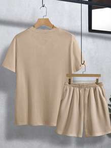 Manfinity Homme Men's Loose Fit Drop Shoulder Short Sleeve T-Shirt & Shorts Set, Summer, Cozy Outfits - Apricot - View 2