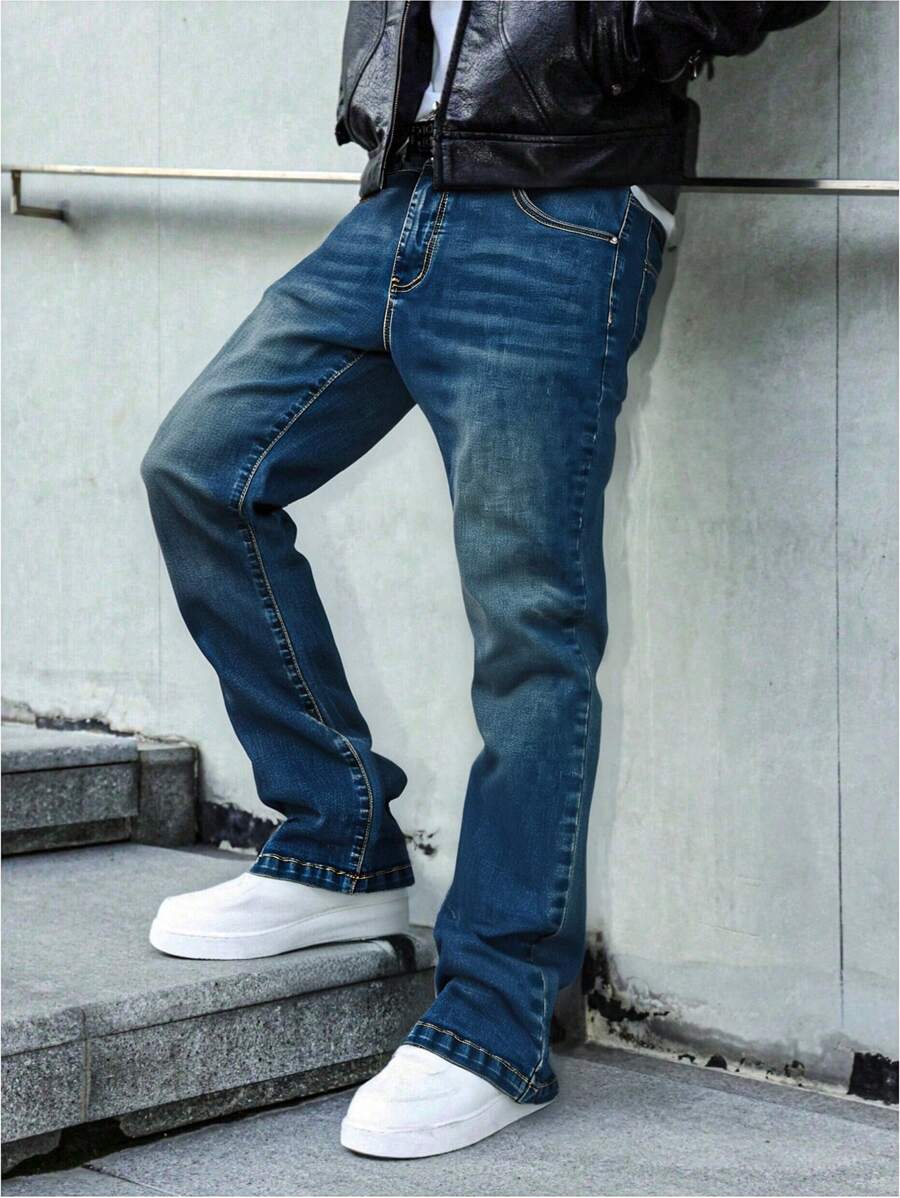 Manfinity Homme Men's Solid Color Casual Pocket Versatile Bootcut Flare Denim Jeans