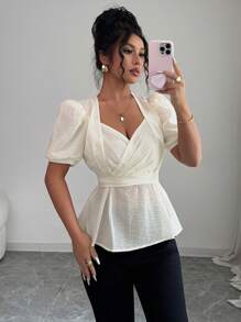 Elenzga 女士纯色休闲交叉甜心领腰带 A 字短袖衬衫，优雅法式浪漫风格，适合日常穿着、工作、度假、派对、春夏季 - 杏色 - 查看 1