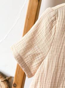 Loomiva 男童休闲梭织纯色贴袋短袖衬衫