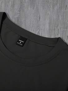 Manfinity LEGND 2pcs Casual Men's Bull Print Short Sleeve T-Shirt & Shorts Set - Black - View 5