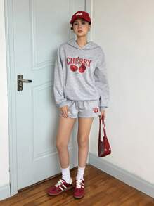 SHEIN Conjunto Casual de Moletom e Shorts Estampa de Cereja, Ajuste Folgado, Confortável, para Adolescentes - Cinza Claro - Visão 6
