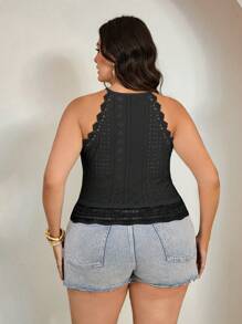 SHEIN Tall CURVE Canotta estiva in taglie comode con bordo a conchiglia, decorazione traforata e ricamata, in colore tinta unita