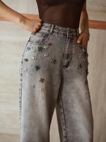 MOTF PREMIUM Jeans con bolsillos en sesgado con detalles de strass - Gris Oscuro - Ver 9