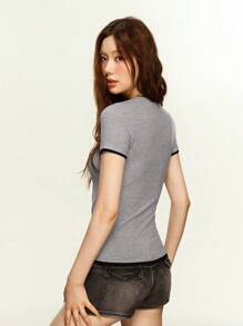 Rina Fox 女式罗纹弹力修身休闲性感T恤 - 灰色 - 查看 4