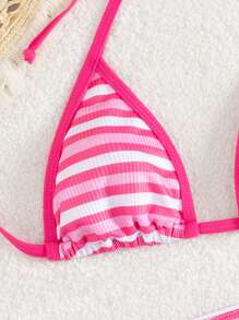 SHEIN Swim 夏季假期性感时尚纹理彩虹条纹印花饰边渐变色三件套粉色比基尼套装，泳衣，3 件套泳衣 - 彩色 - 查看 3
