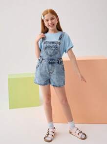 SHEIN Tween 女童 Y2K 心形贴布牛仔连体衣（不含 T 恤）、春夏波西米亚风牛仔连体裤短裤套装 - 淺色水洗藍 - 查看 1