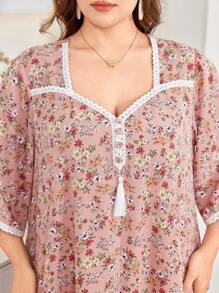 SHEIN Najma Robe ample vintage pour femmes grande taille, col carré asymétrique, manches mi-longues, fleurs éparses avec franges, ample et confortable, style casual/resort - Multicolore - Voir 5