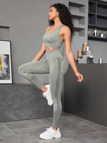 SHEIN Sports Seamless High Stretch Sports Bra With Leggings Workout Women Set Women Leggings Set - Mist Green - View 4