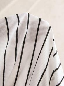 MaterniWear V领条纹休闲孕妇装韩版宽松显瘦圆下摆开叉长裙夏季 - 黑與白 - 查看 8