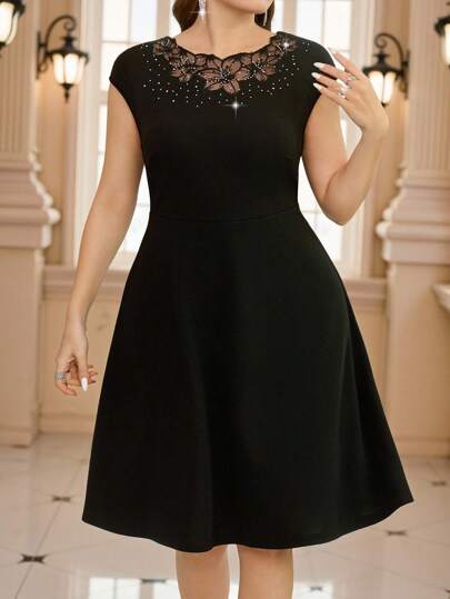 Gownix Plus Size Women's Elegant Rhinestone Embellished Round Neck Casual Dress, Women's Summer Clothing, Women's Dresses, Women's Summer Clothing, Elegant Dresses, Black Dresses, Women's Black Dresses, Plus Size Women's Clothing, Long Sleeve Dresses, Black Skirts, Plus Size Dresses,