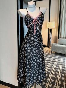 SHEIN Contrast Color Lace V-Neck Faux Silk Ditsy Floral Nightgown For Women - Black - View 4