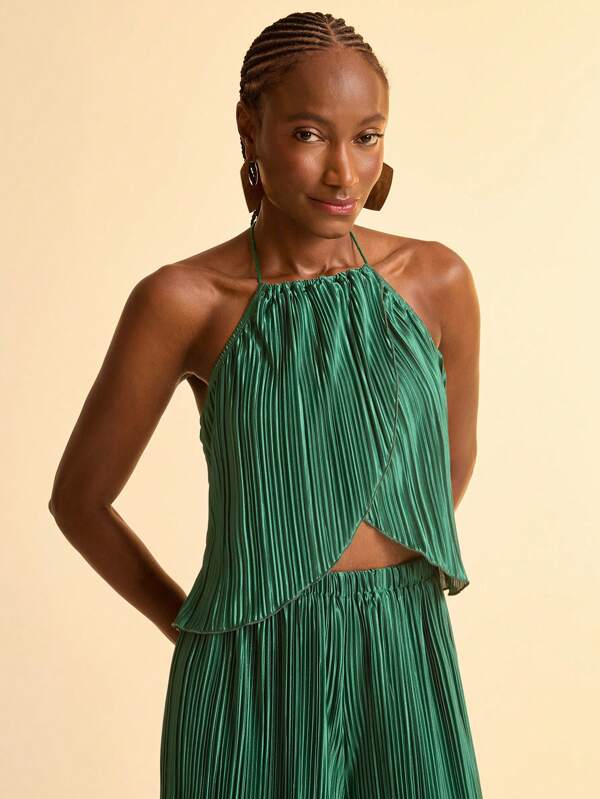 CAJUNI Parte superior corta con flecos tipo halter de tela arrugada de estilo tropical verde oliva para mujer, ideal para playa y ocio