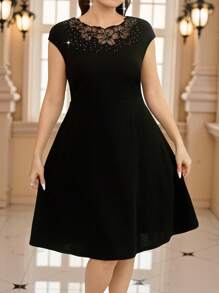 Gownix Váy thường ngày cổ tròn đính đá Rhinestone thanh lịch cỡ lớn cho nữ, Quần áo mùa hè cho nữ, Váy cho nữ, Quần áo mùa hè cho nữ, Váy thanh lịch, Váy đen, Váy đen cho nữ, Quần áo cỡ lớn cho nữ, Váy dài tay, Váy đen, Váy cỡ lớn, - màu đen - Xem 3