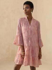 Vesra Vestido de mujer con cuello alto, manga 3/4 y abierto por delante, con bordado y lentejuelas