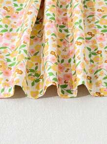 SHEIN Vestido con bolso con flores, mangas abullonadas, cuello bordado y cintura fruncida, con estampado floral pequeño, adecuado para uso casual y de vacaciones para niñas jóvenes