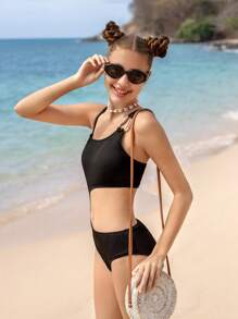 SHEIN Maillot de bain une pièce avec col asymétrique texturé noir pour adolescentes avec jupe de plage cache-maillot, ensemble de deux pièces avec décoration métallique