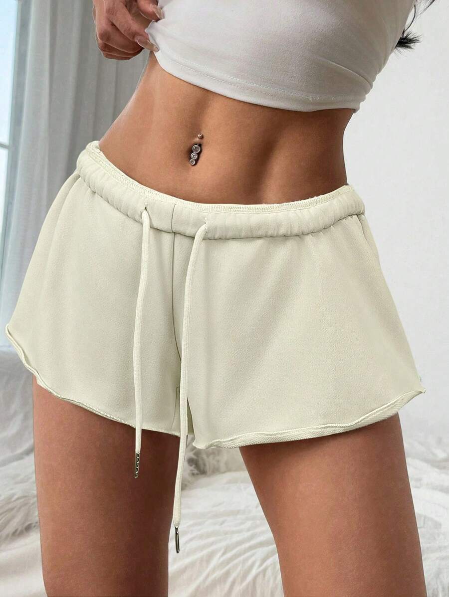 SHEIN EZwear Women's Solid Color Stylish Shorts, Suitable For Summer,Micro Shorts