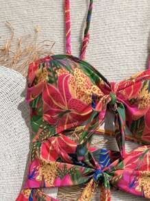 Soleia Women's Tropical Print Front Tie Bow One-Piece Swimsuit - Multicolor - View 3