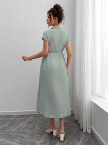 Momance Vestido de maternidad de un solo color con bolsillo delantero en el cuello y bajo con abertura alta - Verde militar - Ver 2