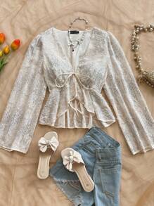 Soleia 女式 V 领喇叭袖荷叶边下摆玫瑰图案衬衫，适合度假、音乐节、波西米亚风、节日、下午茶