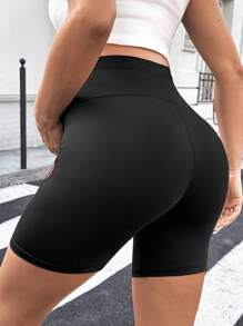 SHEIN Maternity Fitted Pleated Shorts, Black - Black - View 2