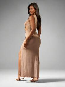 MISSGUIDED Cutout Maxi Evening Gown Side Slit Metal Ring Detail Party Formal Long Floor Length Dress Special Occasion Statement Glamorous