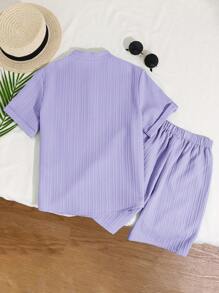 SHEIN Tenue décontractée de style coréen pour garçons préadolescents: pull-over à col montant avec fermeture éclair partielle, manches courtes et short tissé imprimé en 2 pièces