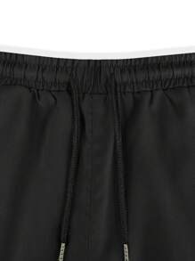 Manfinity Homme Pantalones cortos cargo de unicolor con cintura elástica y cordón, pantalones cortos negros, regalo para novio o esposo, para volver a la escuela