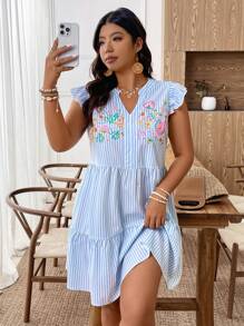 Weeklong Plus Size Women Striped & Floral Print Elegant Sweet Casual Commute V-Neck Ruffle Dress, Spring Dress - Blue and White - View 3