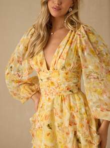 Enchnt 女式花卉印花 V 领灯笼袖褶皱荷叶边下摆优雅连衣裙