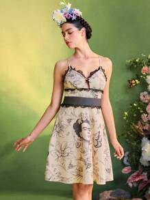 Frida Kahlo X SHEIN X Designer Oxana Vestido corto floral negro con estampado de figuras, con tirantes ajustables y fluido para mujer, para verano, vacaciones y días festivos
