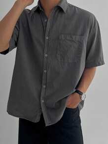 DAZY Men's Solid Color Pocket Short Sleeve Shirt, Minimalist Fashion For Casual Everyday Wear