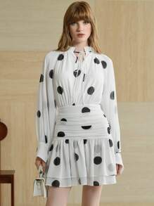 Aveloria Women's Short Style Big Wave Polka Dot Waist Slimming Chiffon Dress Simple Elegant Dress Cute Style Long Sleeved Dress White Autumn Women's Clothing, All White Party Outfit Women Fall Cloth For Women - White - View 1