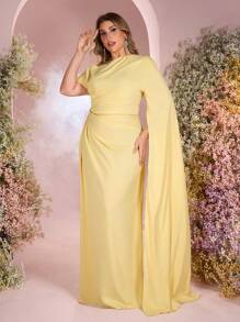 SHEIN Belle 加大码夏季优雅浪漫浅黄色不对称肩部不对称袖子飘逸长袖褶皱微鱼尾适合晚餐约会单身派对节日舞会婚礼活动伴娘服、毕业典礼、女士教师服、教师服