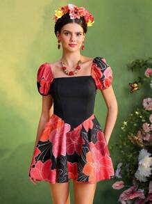 Frida Kahlo X SHEIN X Designer The Perfect Party Vestido mini lindo de manga corta abullonada con estampado floral para mujer, atuendo de vacaciones de verano