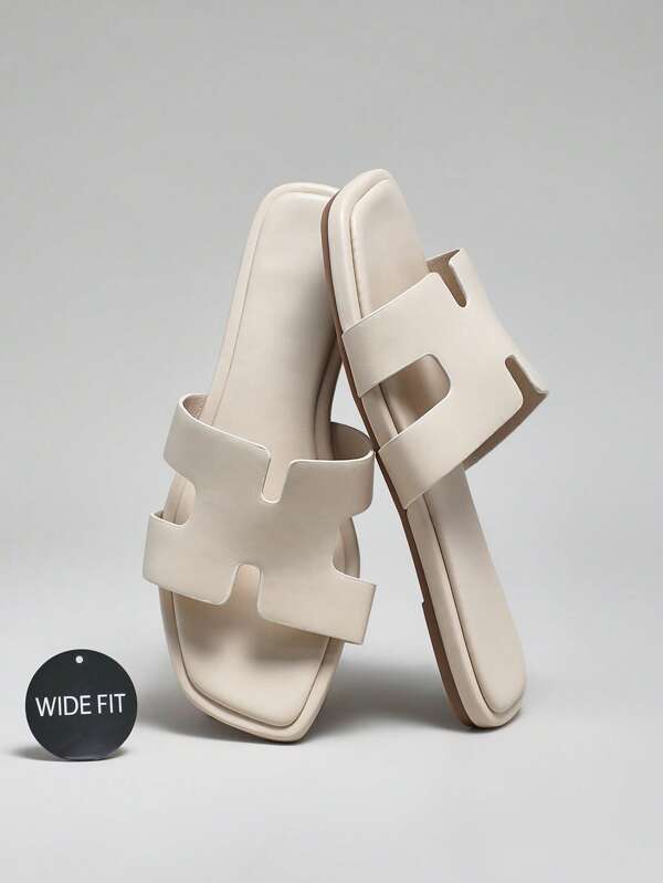 SHUZIA Modische bequeme Damen Sandalen mit weiter Passform und Ausschnitten