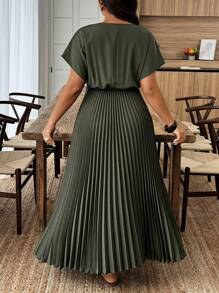 Weeklong Robe élégante à manches courtes style chauve-souris, encolure en V, plissée à l'ourlet, pour femmes grande taille, été