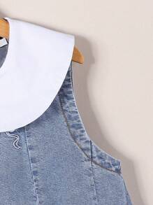 Novo Vestido Denim Infantil Feminino Sem Mangas com Colarinho Peter Pan e Bordado de Borboleta, Vestido Infantil