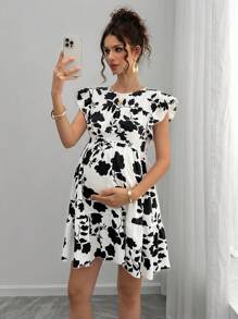 Momance Vestido de maternidad con cuello redondo, mangas con volantes, multicapa y parche floral de estilo ditsy - Blanco y Negro - Ver 1