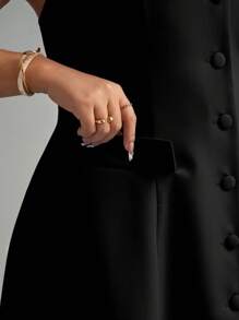 优雅女士蓝色方领纽扣开衫和高低裙连衣裙，带假口袋，加大码