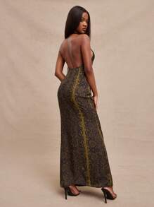 NYA SZN Robe longue fendue satin imprimé peau de serpent, décolleté plongeant, style ras-du-cou. Robe d'été pour événements spéciaux, vacances, mariages, invités, soirées occidentales et concerts pour femmes