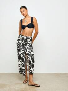 AiiRZ Tropical Print Sarong Pareo Wrap Maxi Skirt Beachwear Resort Wear Summer Vacation Cover Up Holiday Wear - Black and White - View 3