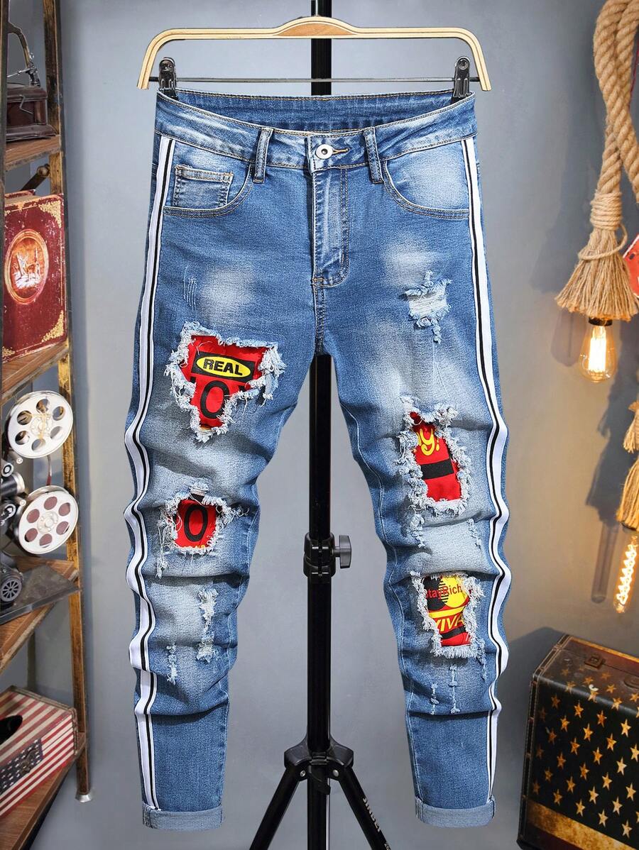 Manfinity LEGND Denim Denim Casuais Rasgados com Impressão de Letras no Bolso para Homens - Lavagem Média - Visão 1