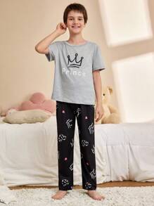 SHEIN 皇冠印花短袖和长裤男童睡衣套装 - 灰色 - 查看 3