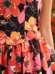 The Perfect Party Frida Kahlo X SHEIN X Designer Macaquinho Curto com Estampa Floral, Alça Halter e Amarração no Pescoço, Para Mulheres, Férias de Verão, Praia - Multicolorido - Visão 4