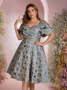 Aureia 加大码优雅浪漫华丽的蓝色提花缎面甜心领，带有褶皱和不对称荷叶边袖子，下摆适合晚宴、单身约会派对、舞会、度假、婚礼活动、返校季、毕业季、舞会礼服复古连衣裙 - 藍色 - 查看 7