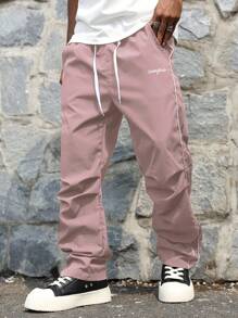 Manfinity Hypemode 男士简约前系带口袋字母印花休闲长裤，适合日常穿着 - 淺粉色 - 查看 1