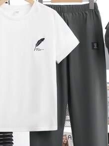 SHEIN 青少年男孩夏季休闲羽毛印花T恤和裤子两件套 - 深灰色 - 查看 3